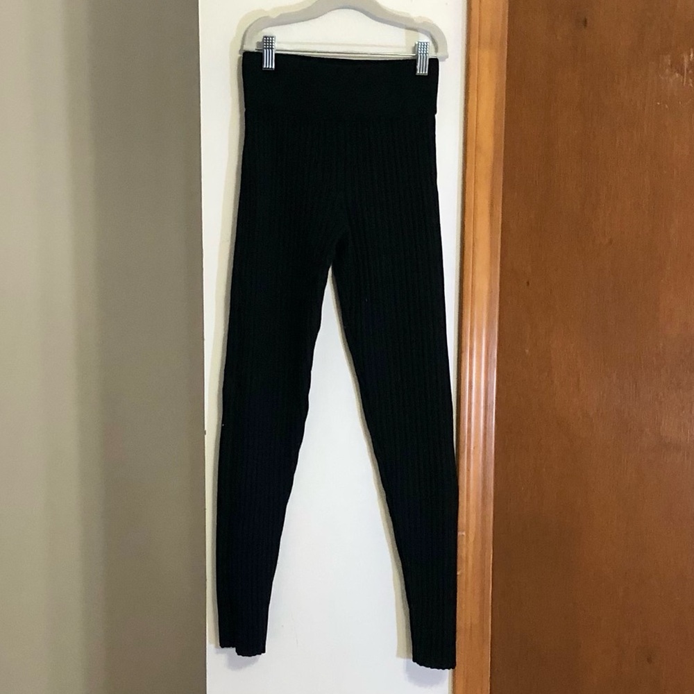 Lita by Ciara Women's Ribbed Black Pants/Leggings Icon Ribbed Legging - Picture 3 of 7